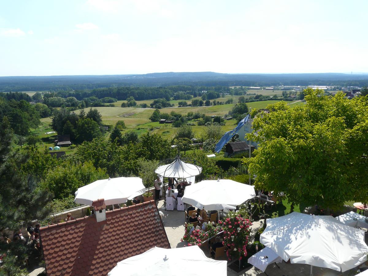 Hotel-Restaurant Distlerhof Leinburg Exterior photo